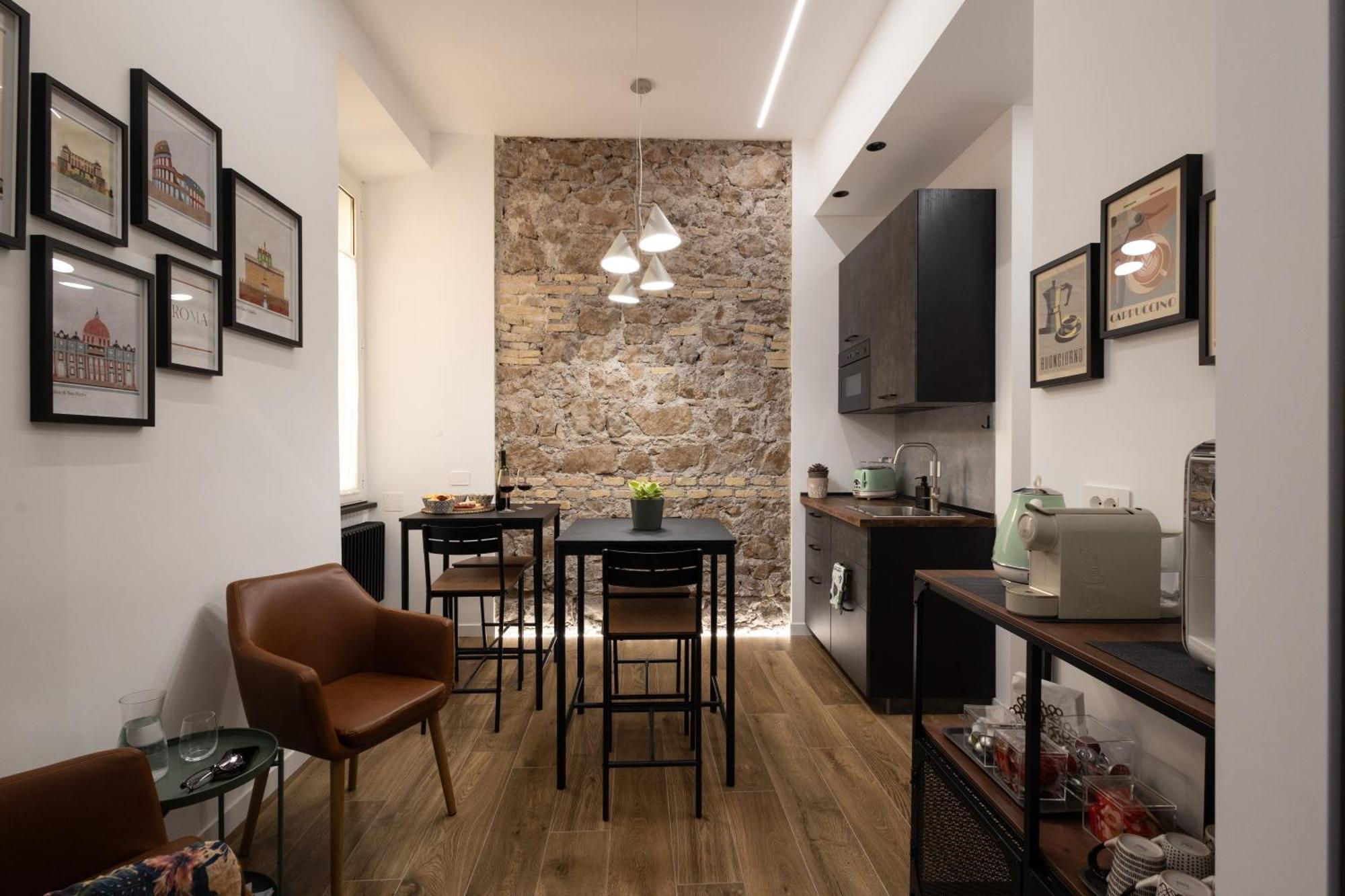 Style & Stone Affittacamere